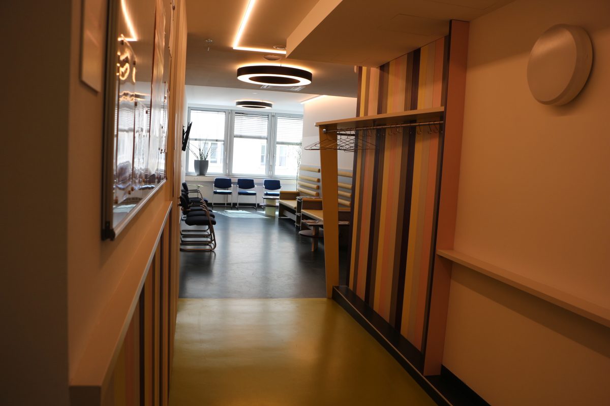Garderobe und Wartezimmer